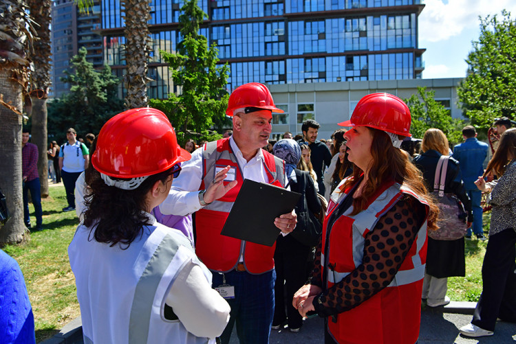 İstanbul Kültür Üniversitesi Deprem Tatbikatı