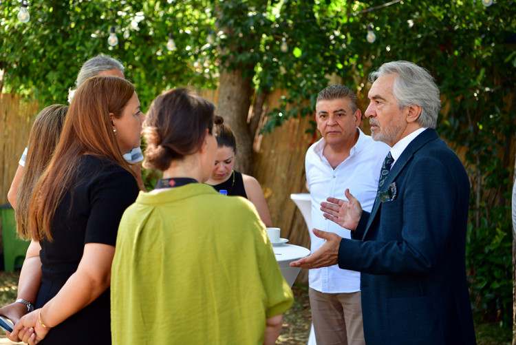 İKÜ Bilim Kafe Yolculuğuna Başladı!