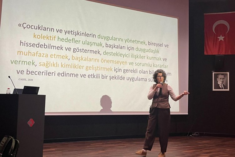 “Çocuklukta Sosyal ve Duygusal Öğrenme” 